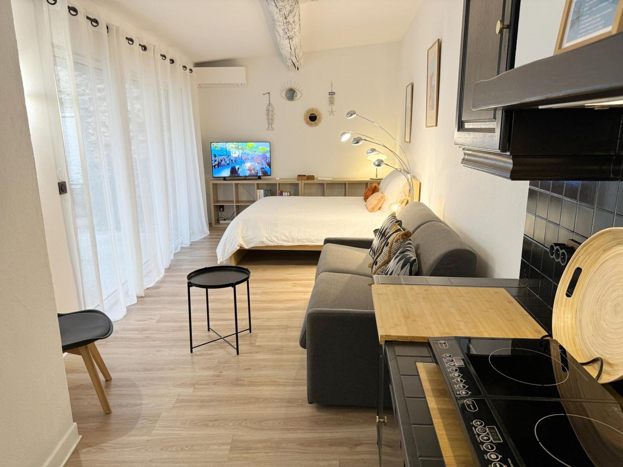 Charmant Studio Climatise A 200M De La Plage Meze Luaran gambar